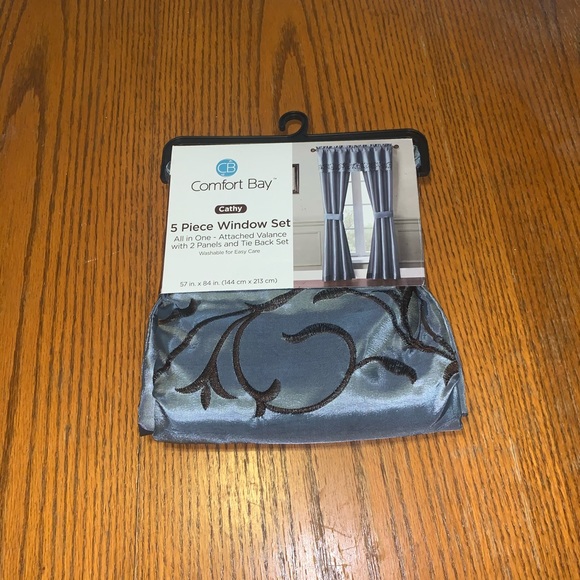 ๐บ๐ธCurtain combo๐บ๐ธ - Picture 2 of 4